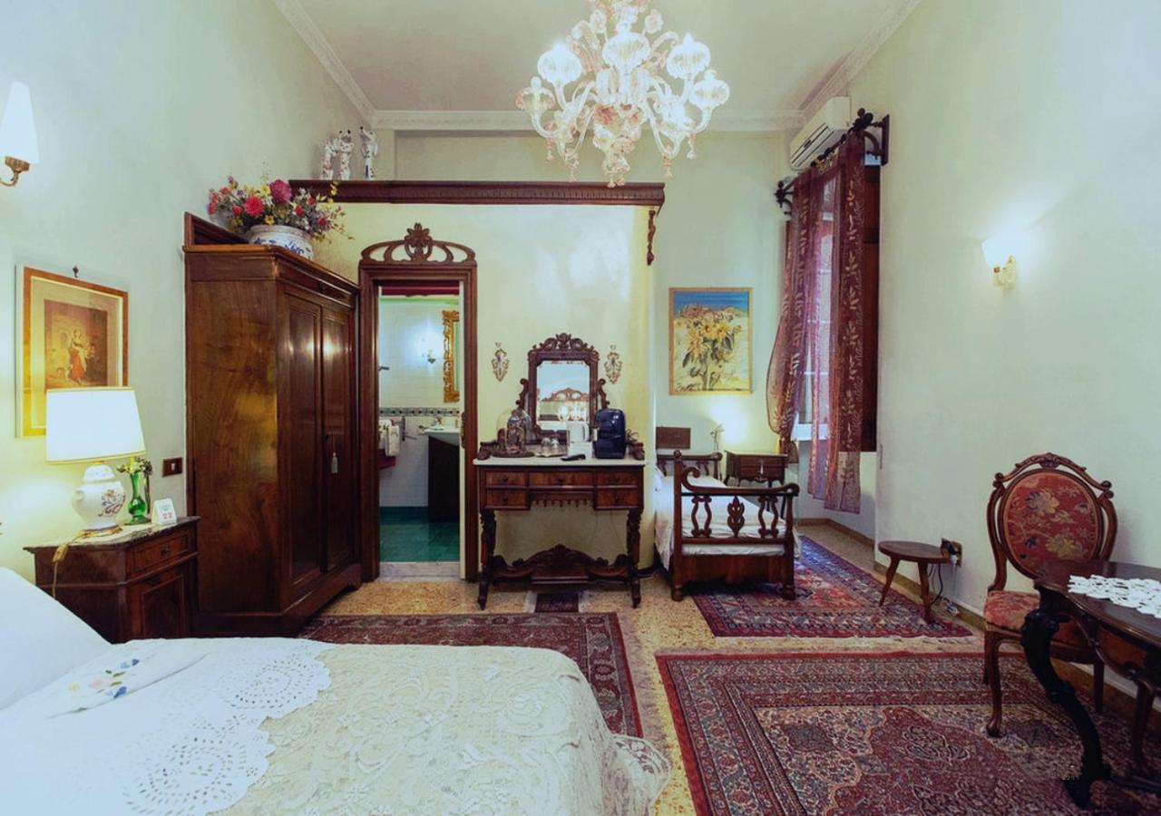 נאפולי B&B Atmosfere Del Centro Storico מראה חיצוני תמונה