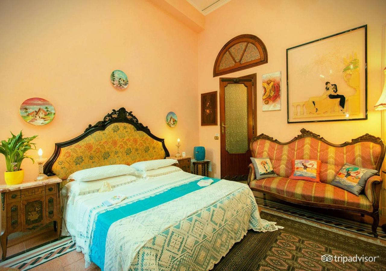נאפולי B&B Atmosfere Del Centro Storico מראה חיצוני תמונה