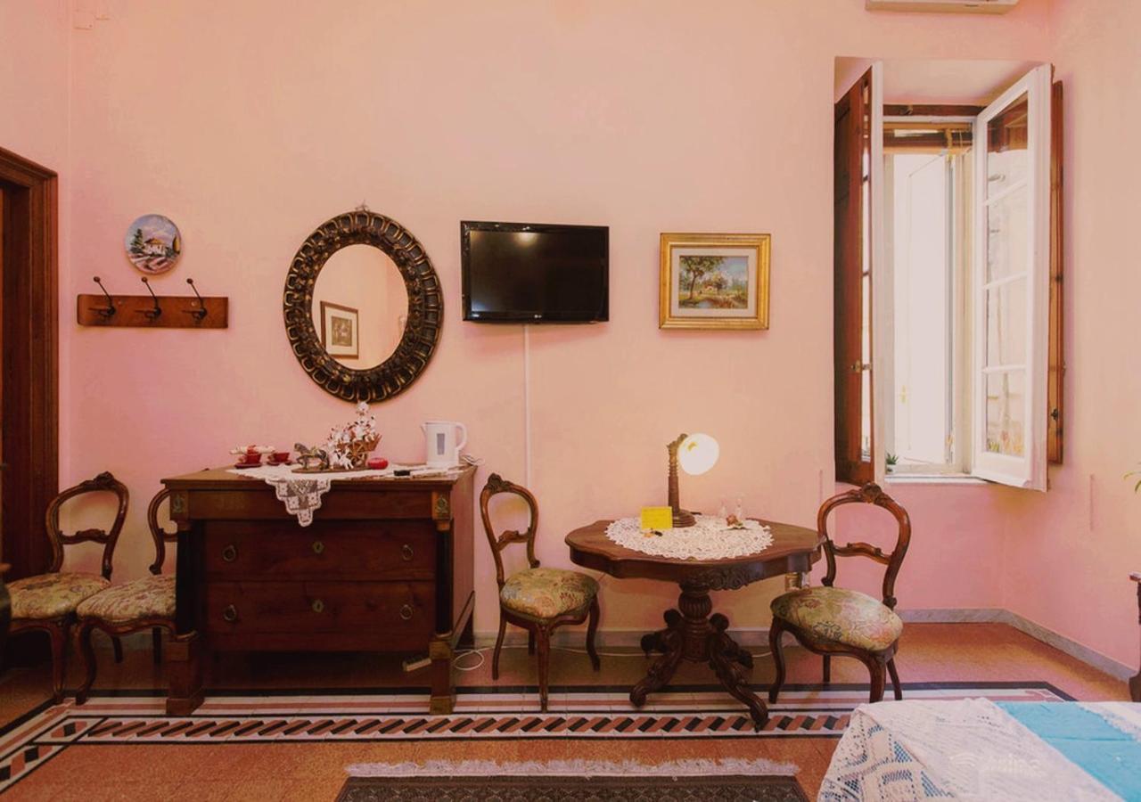 נאפולי B&B Atmosfere Del Centro Storico מראה חיצוני תמונה