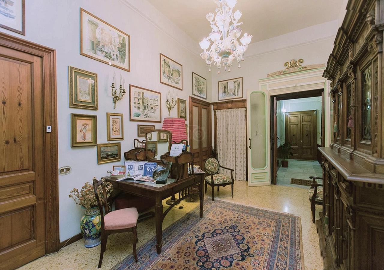 נאפולי B&B Atmosfere Del Centro Storico מראה חיצוני תמונה