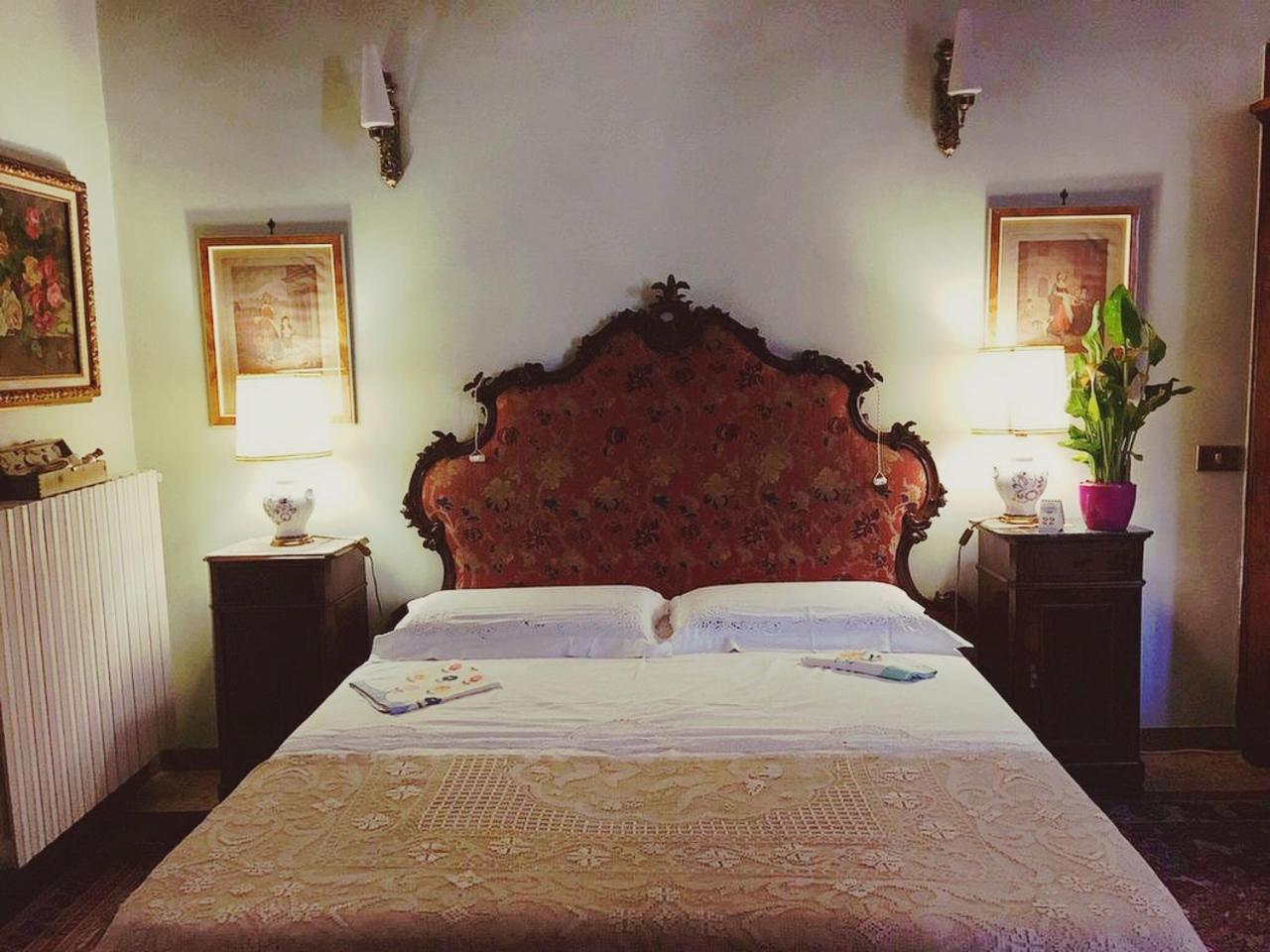 נאפולי B&B Atmosfere Del Centro Storico חדר תמונה